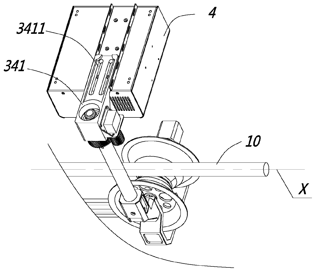 Power transmission line robot capable of automatically adjusting postures and automatic posture adjusting method