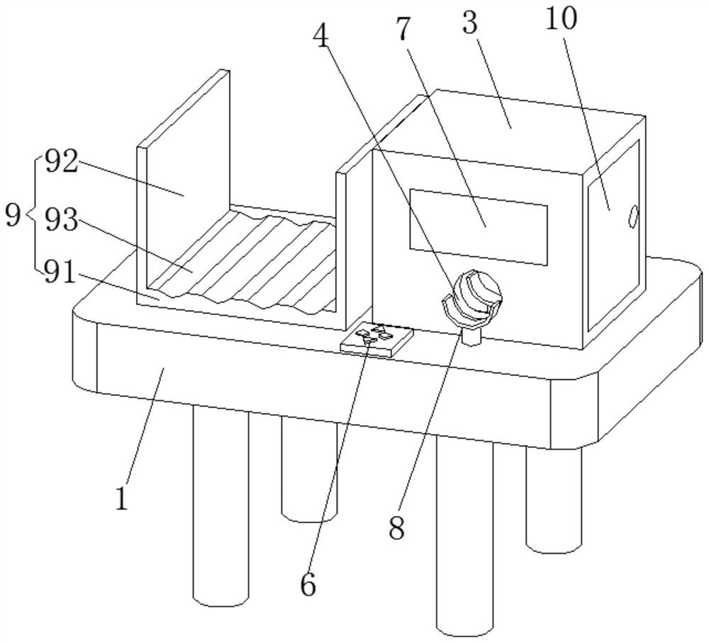 Pipe cutting device