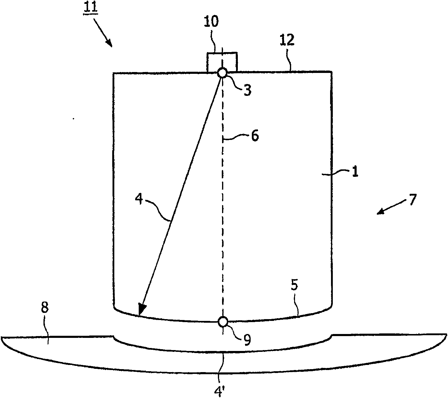 Beverage dispensing assembly and container and base element