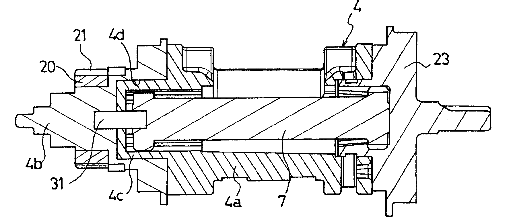 Seatbelt retractor and seatbelt device equipped with the seatbelt retractor