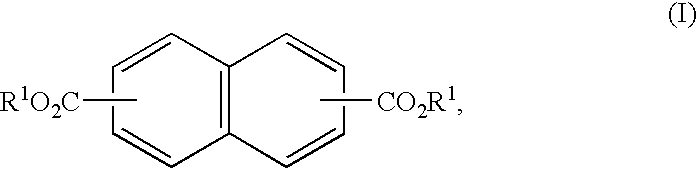 Diesters or polyesters of naphthalene dicarboxylic acid as solubilizer/stabilizer for retinoids