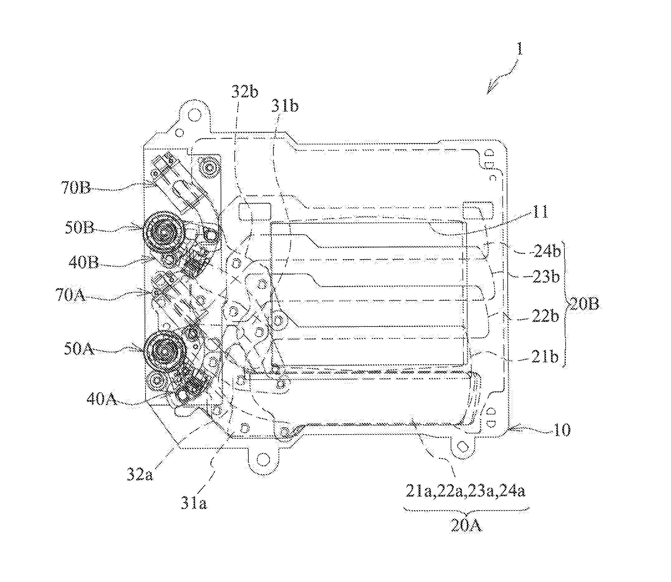 Focal plane shutter and optical apparatus