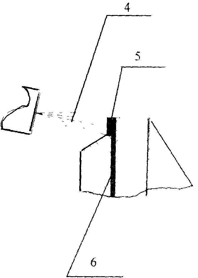 Spraying method of wear-resistant coating of coating scraper and spraying mounting and clamping tool thereof