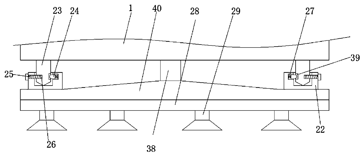 Constant-viscosity spraying device for roads