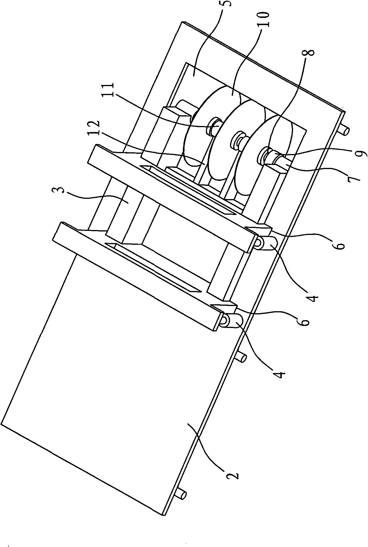 Multi-blade saw mine quarrying machine