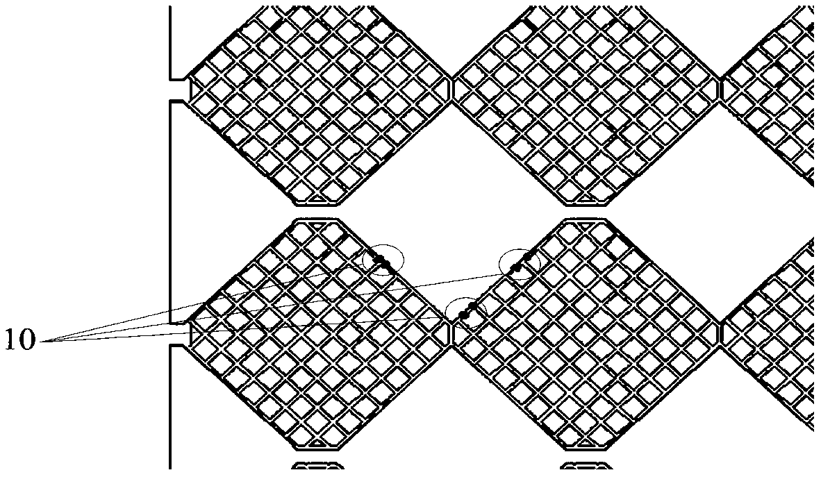 A touch panel and a manufacturing method thereof