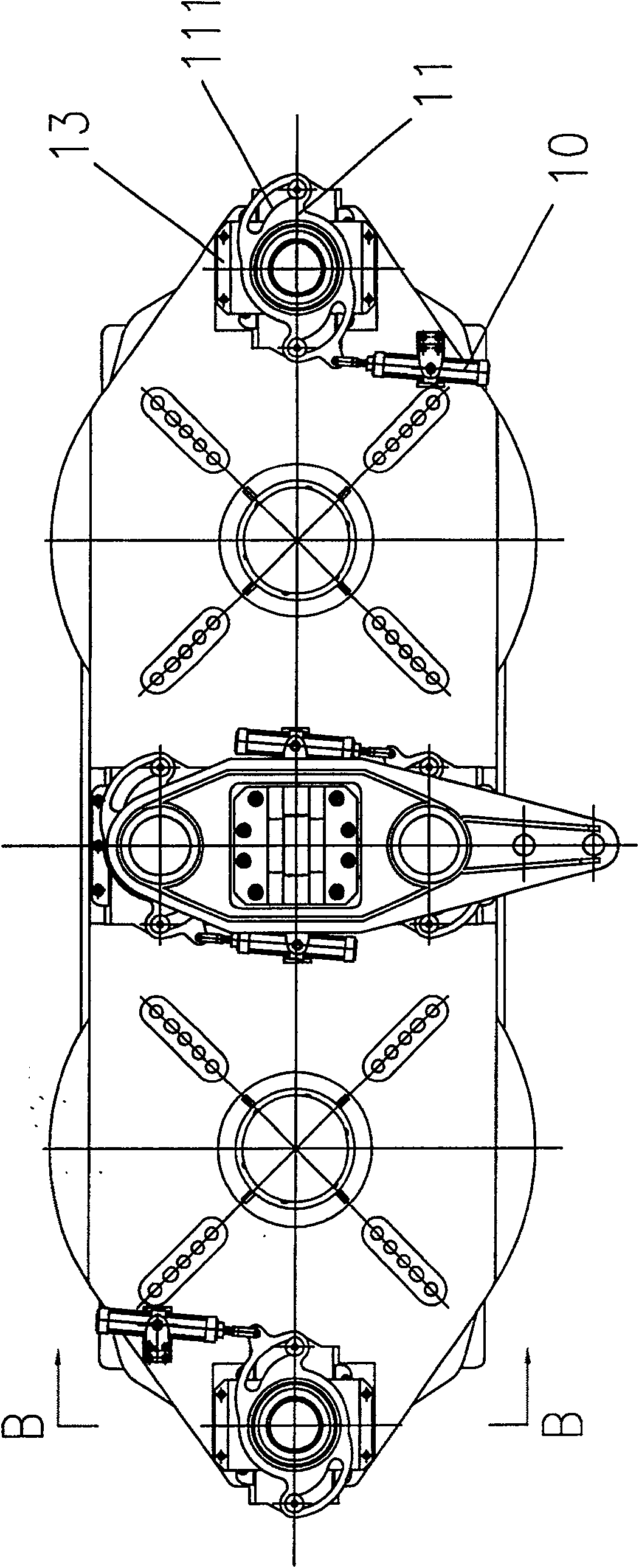 Hydraulic tyre vulcanizing machine in column type strap clamp locked mould mode, and method for adjusting mould