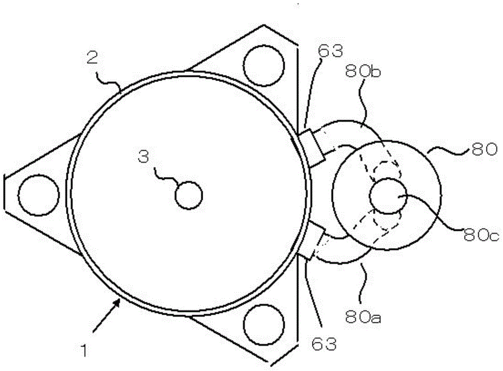 Multi-cylinder rotary compressor and refrigeration device with same