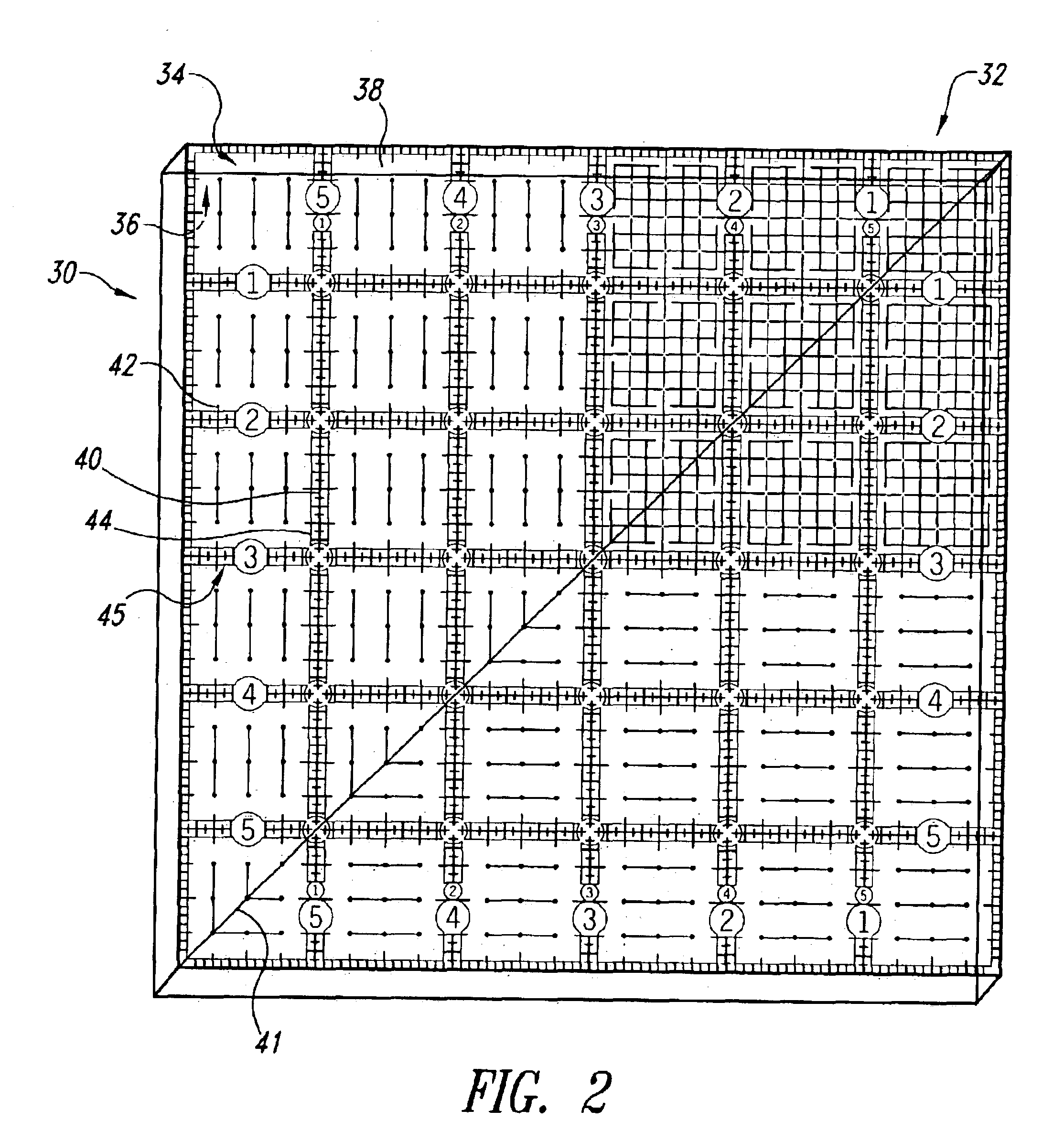 Transparent measuring device with enhanced visibility lines