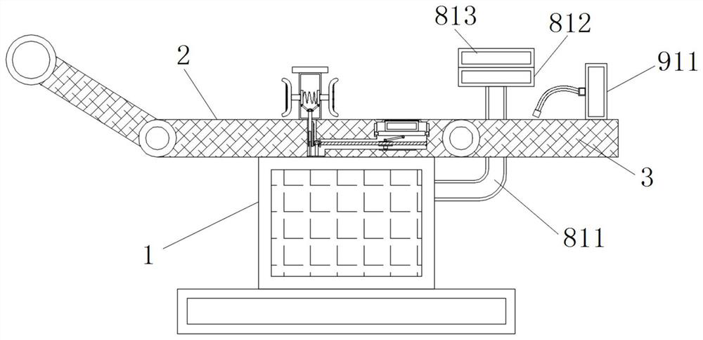 Obstetric apparatus for assisting delivery