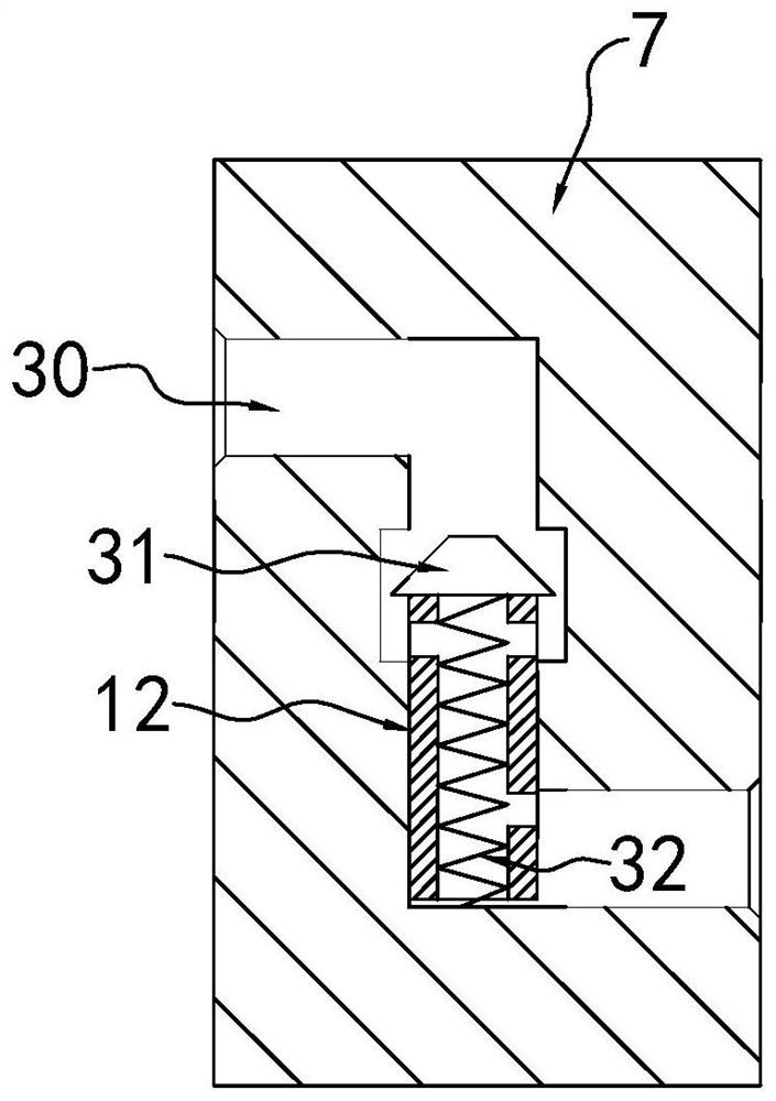 Anti-fall elevator based on pressure and flow coupling control