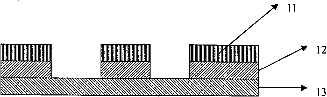 Polymer composite material embedded microcapacitor and preparation method thereof