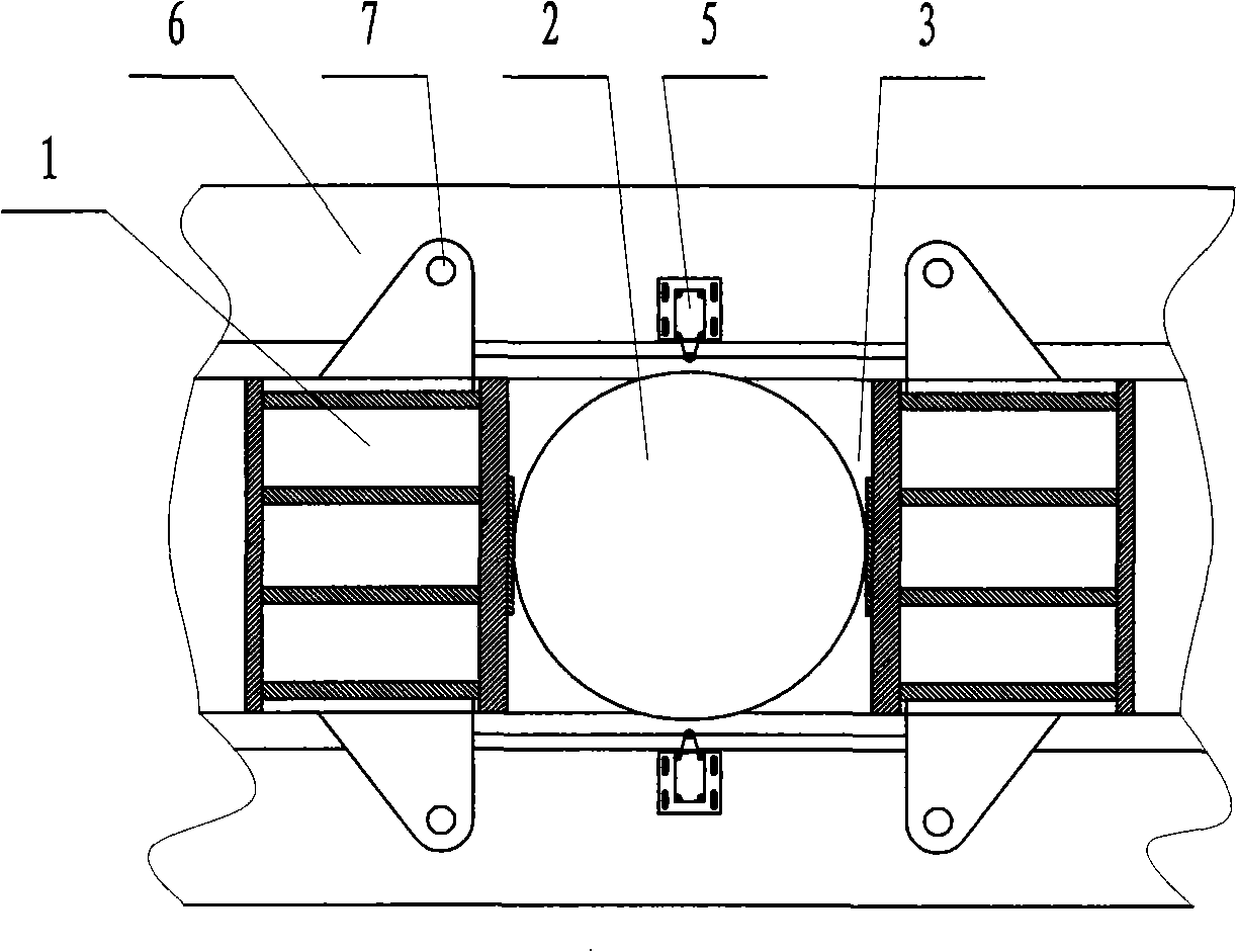 Box-girder moving trolley