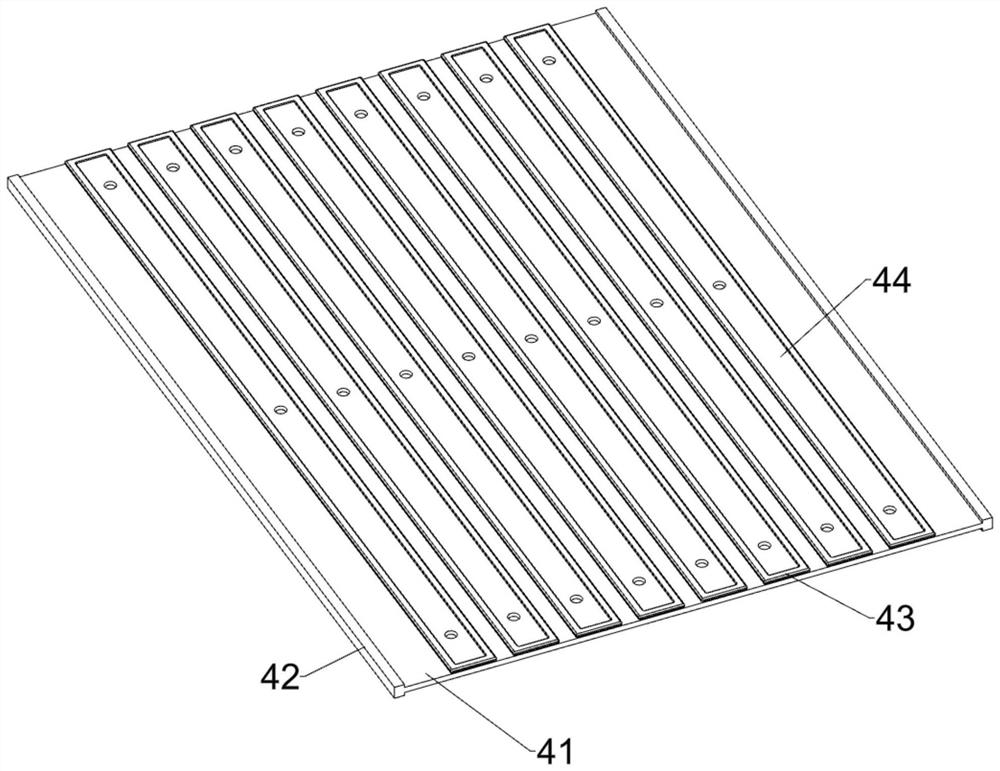 Precise gluing device for corrosive aluminum foil