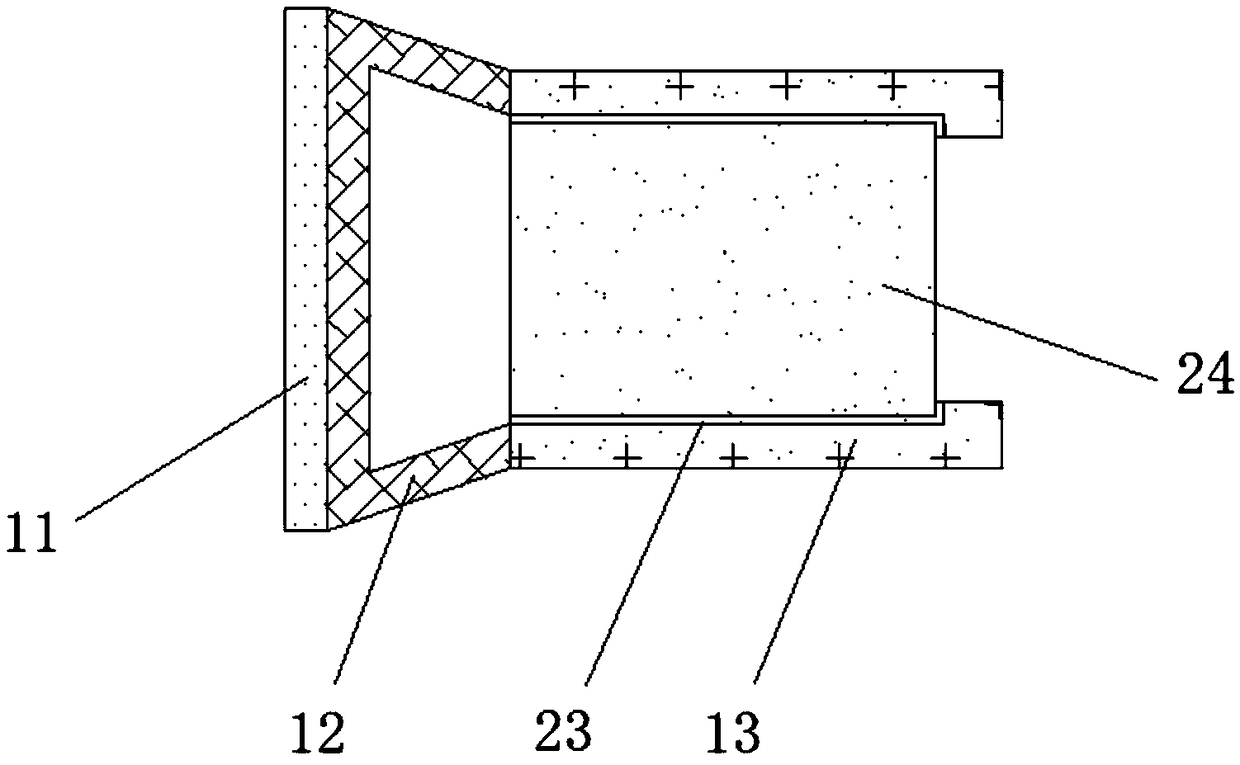 Quantitative raw material mixing device used for medicine production and convenient to clean