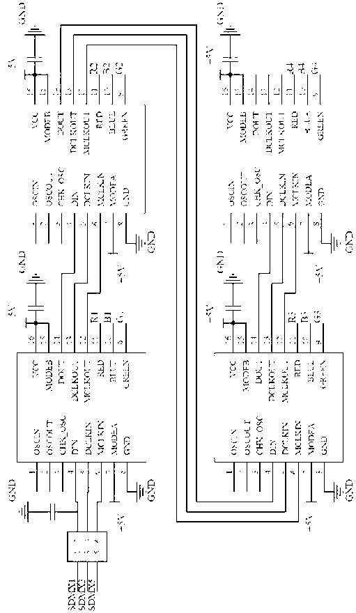 Light emitting diode (LED) luminance regulating device and regulating method based on LED self-sensing detection