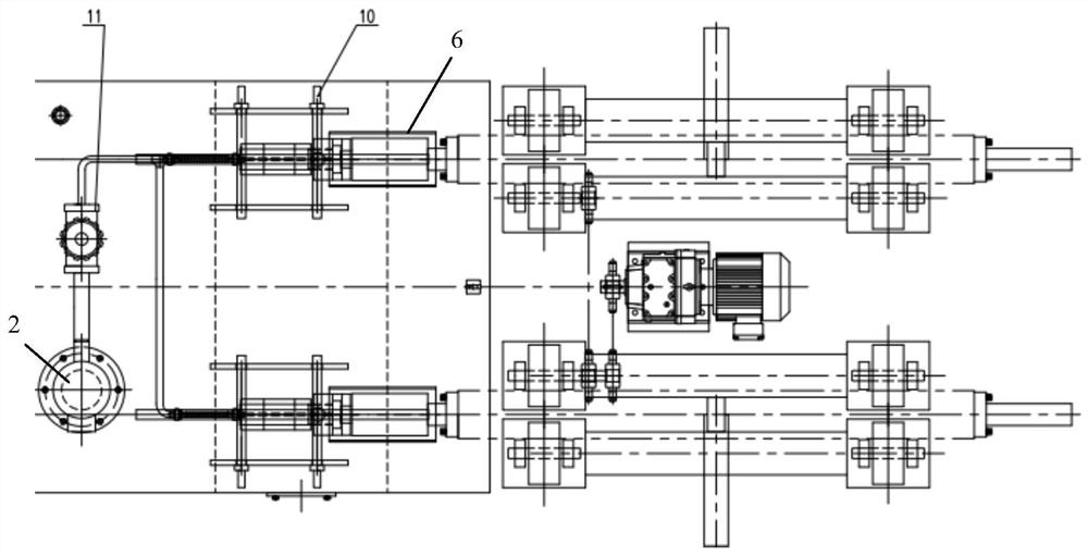 Cold rolling unit bearing pedestal disassembly-free cleaning device, cleaning method and application