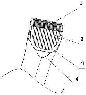 Mechanism for preventing hair from being clamped and hair shaving device with same