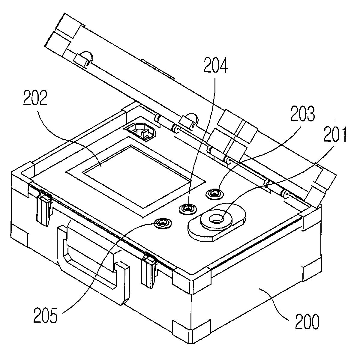 Apparatus and method for analyzing milk in field