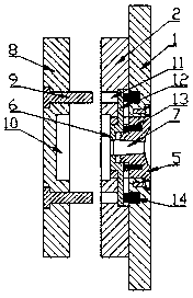 Die nozzle eliminating structure for die casting production