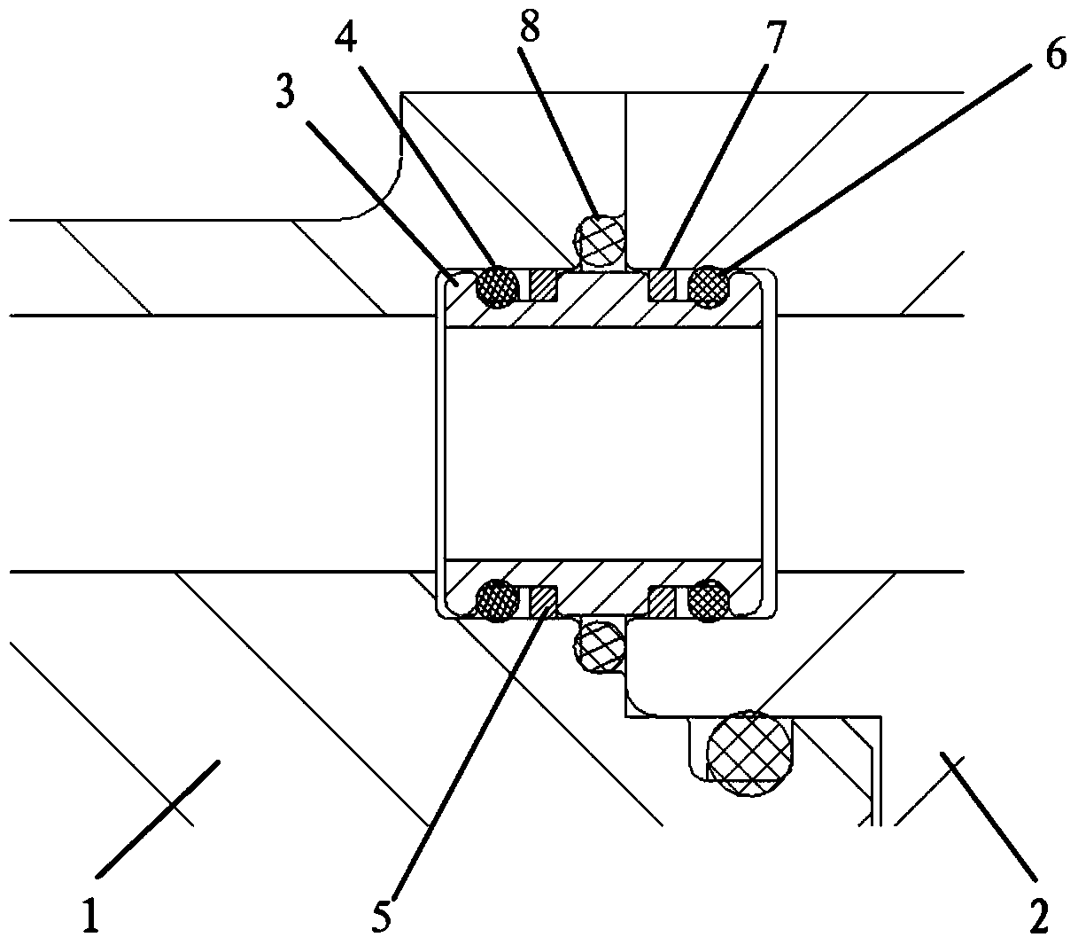 A compact redundant sealing structure