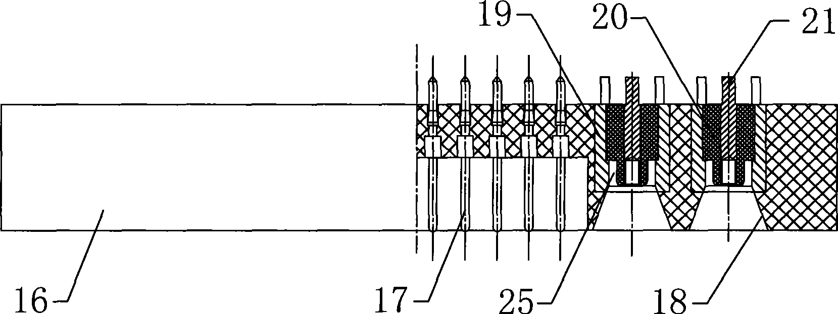 Signal connector, plug and contact member for printed board