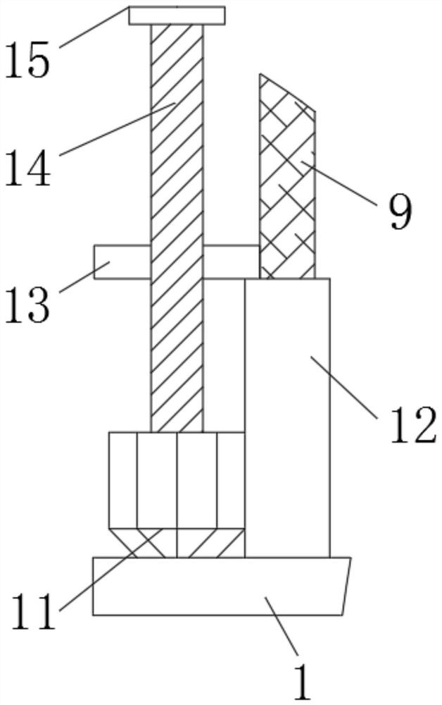 Grinding device for traditional Chinese medicine processing