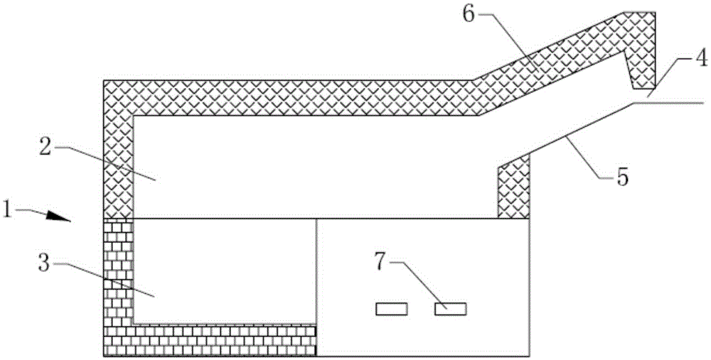 By-product industrial salt melting furnace having effect of reducing precipitation of metal ions