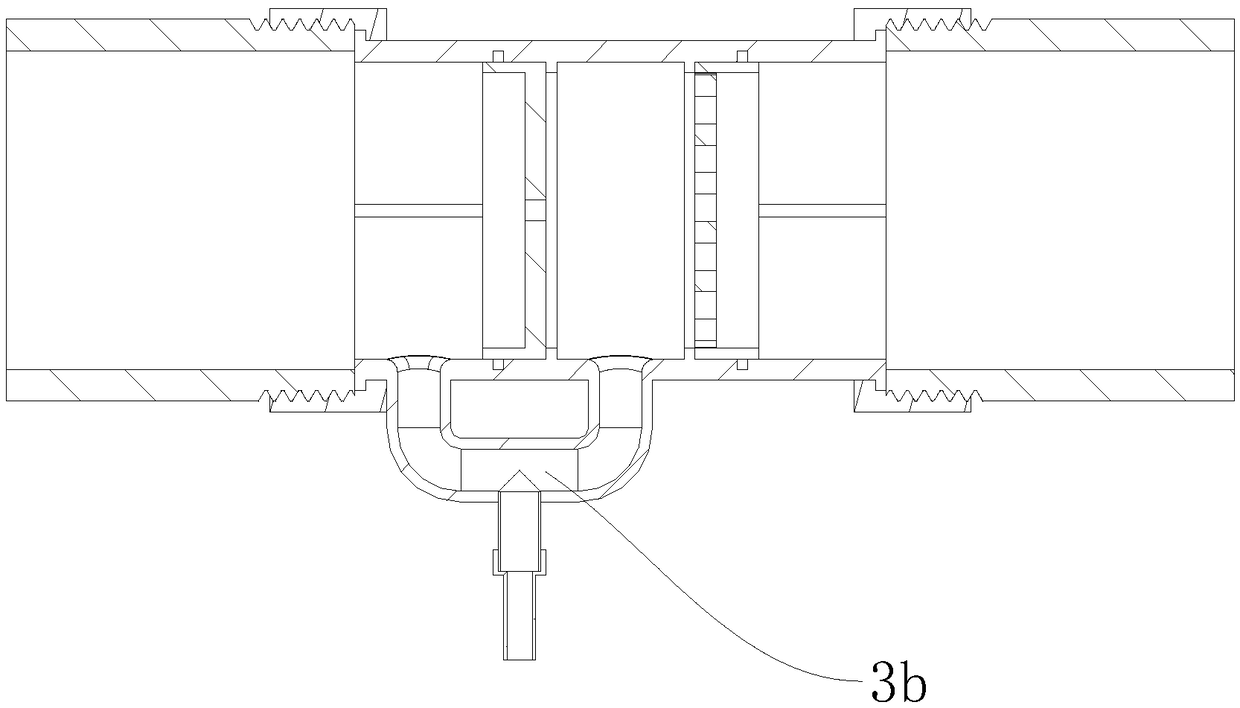 Municipal tap water pipe sewage-cleaning connector