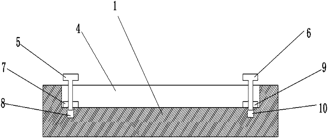 Automatic wall-brushing machine