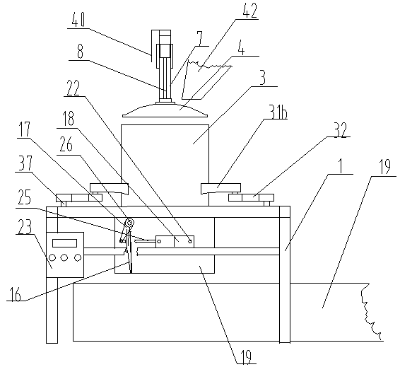 Automatic tea kneading machine and operation method thereof