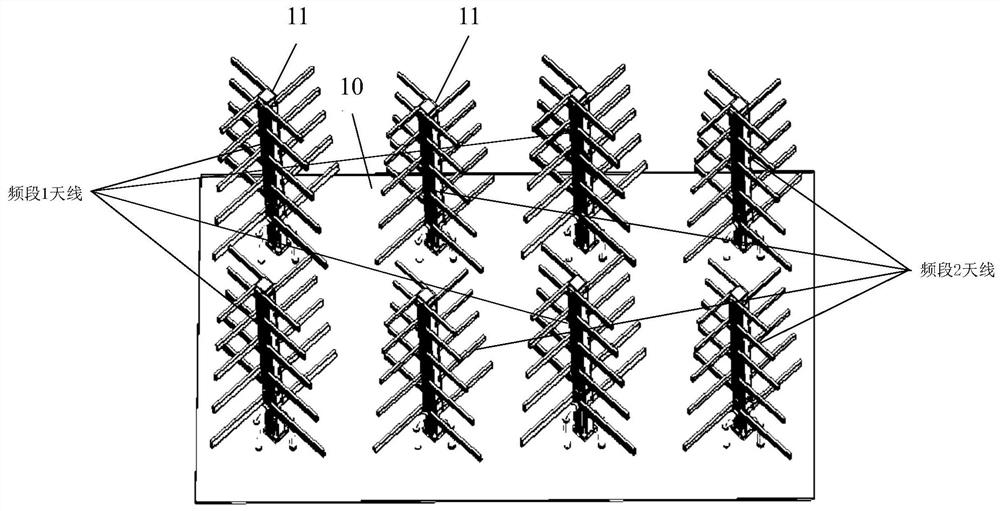 Multi-channel reverse-to-circle WIFI signal transmitting and receiving device