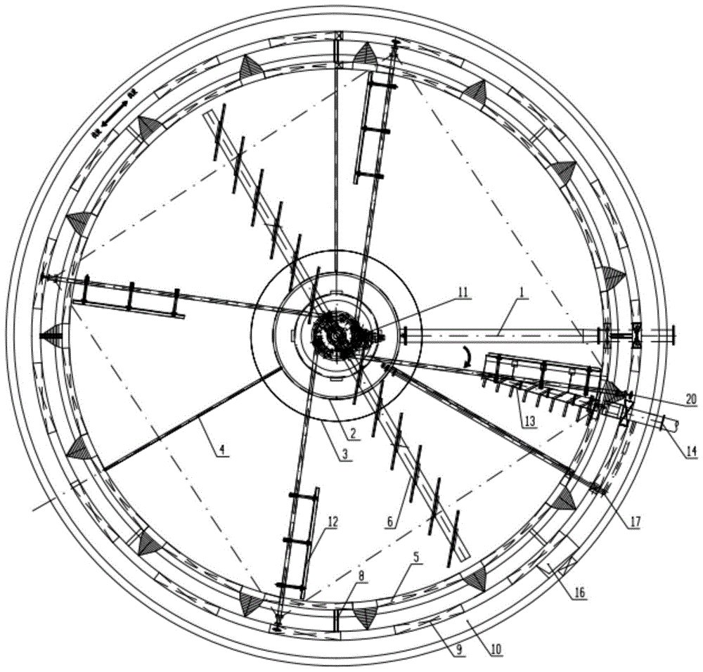 An upward flow circular oil separation pretreatment device