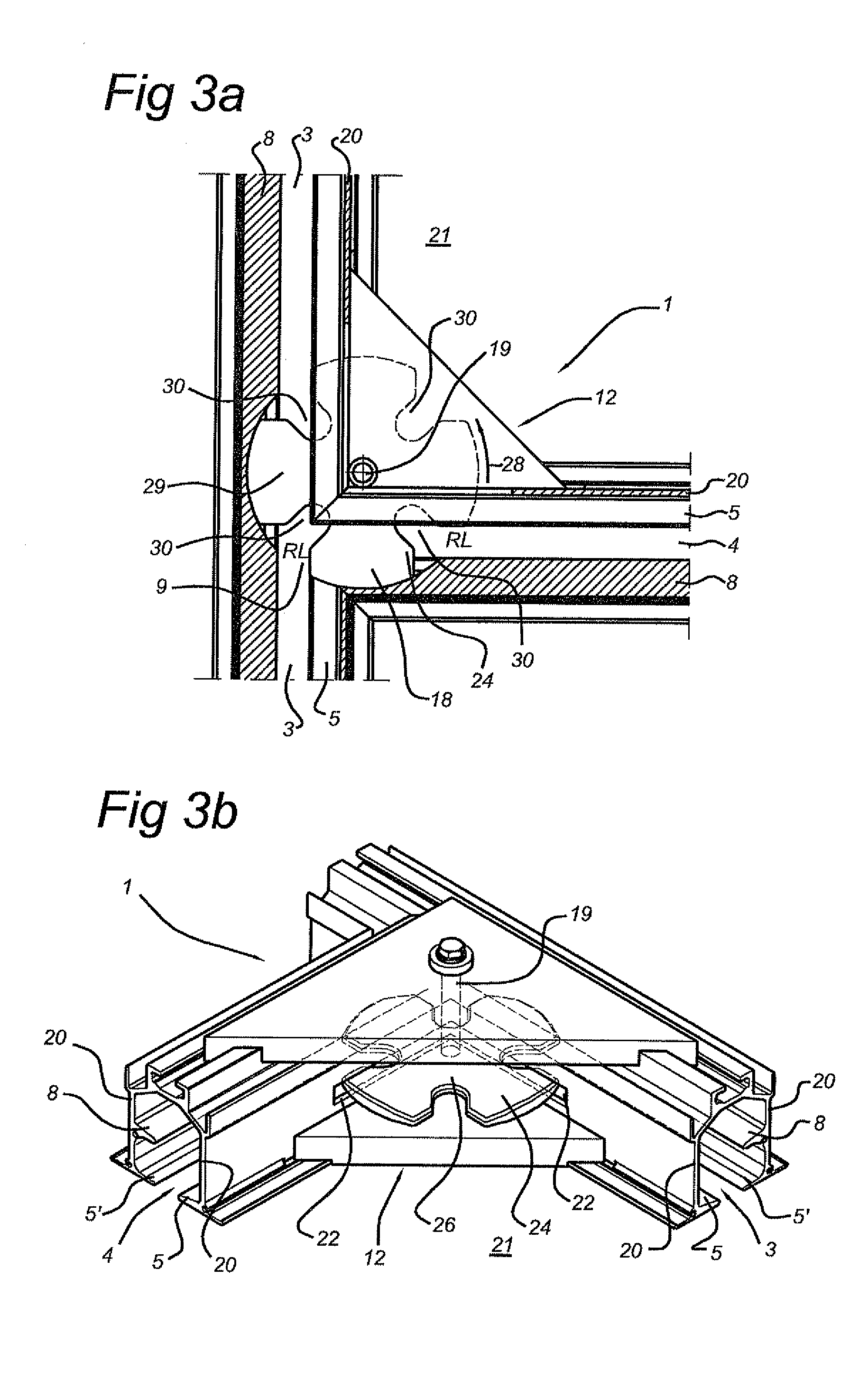 Device comprising a guide, rail system and transport mechanism for use in such a device