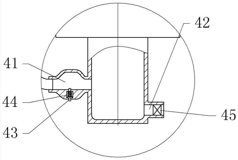 Drinking water bucket cleaning device