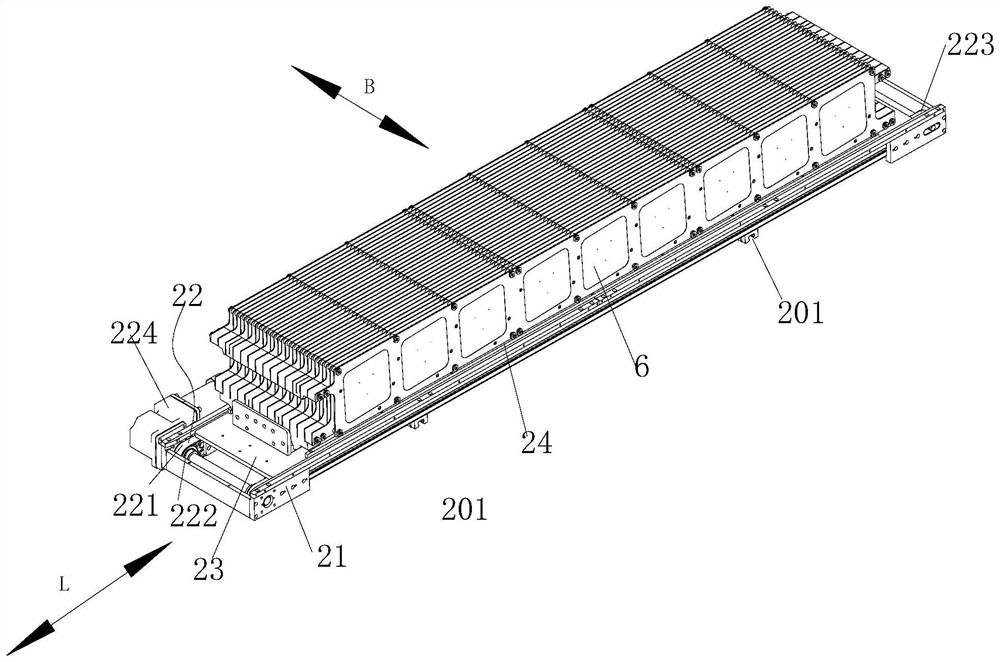 Online graphite boat warped piece detection device and detection method