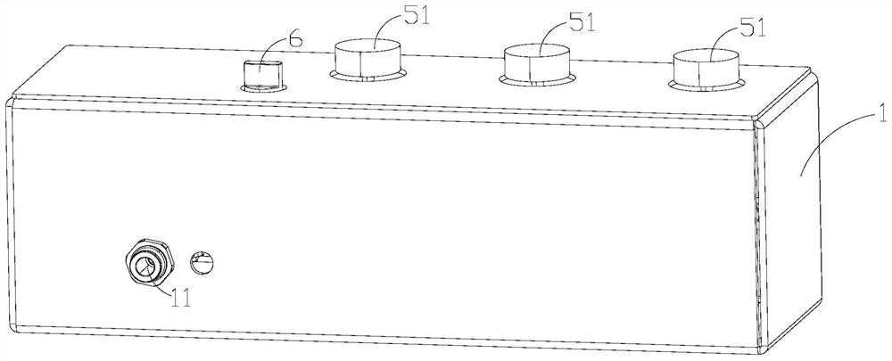 Balance weight anti-falling device and balance weight mechanism