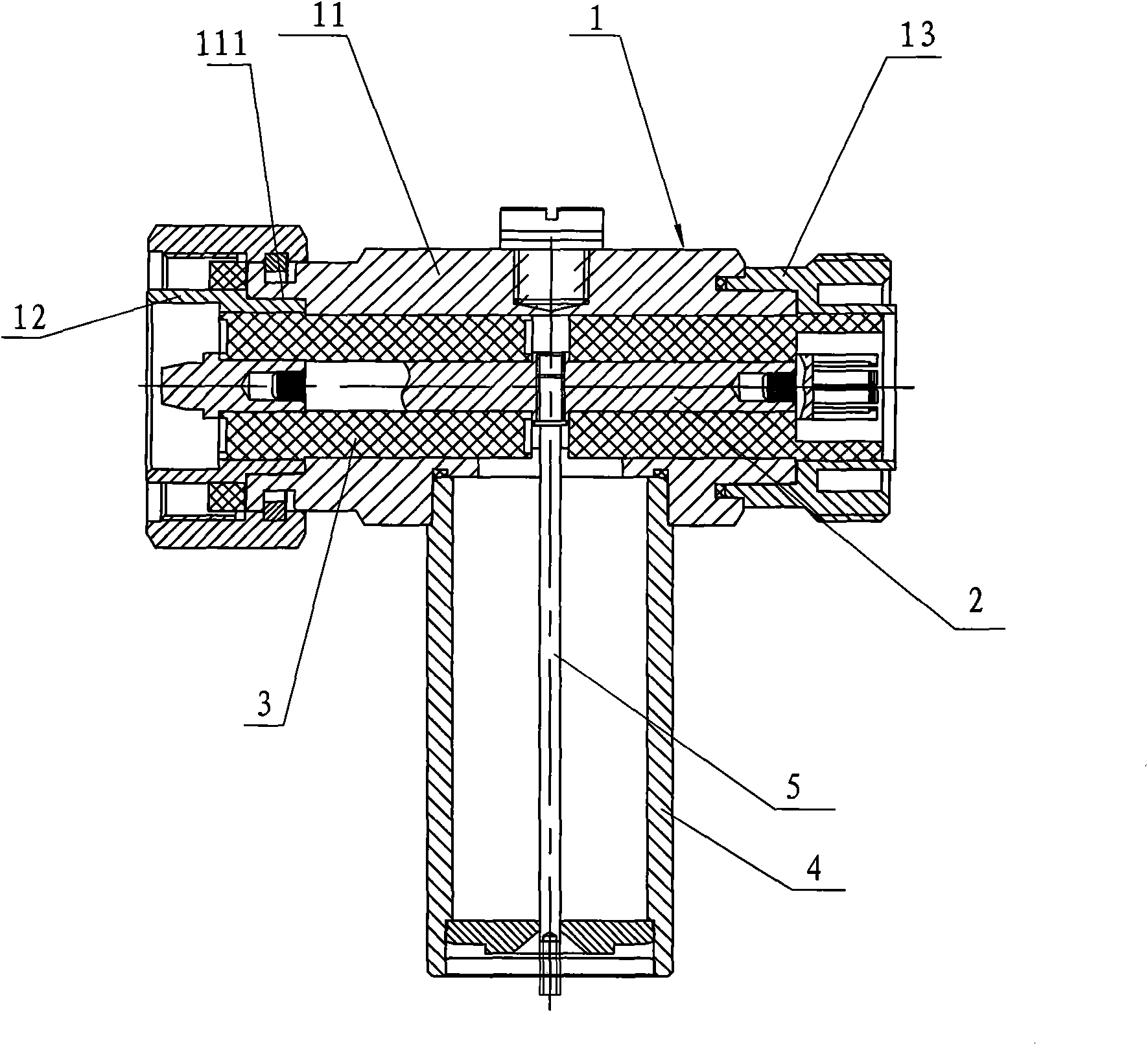 Broadband coaxial lightning arrester with copper-aluminum structure