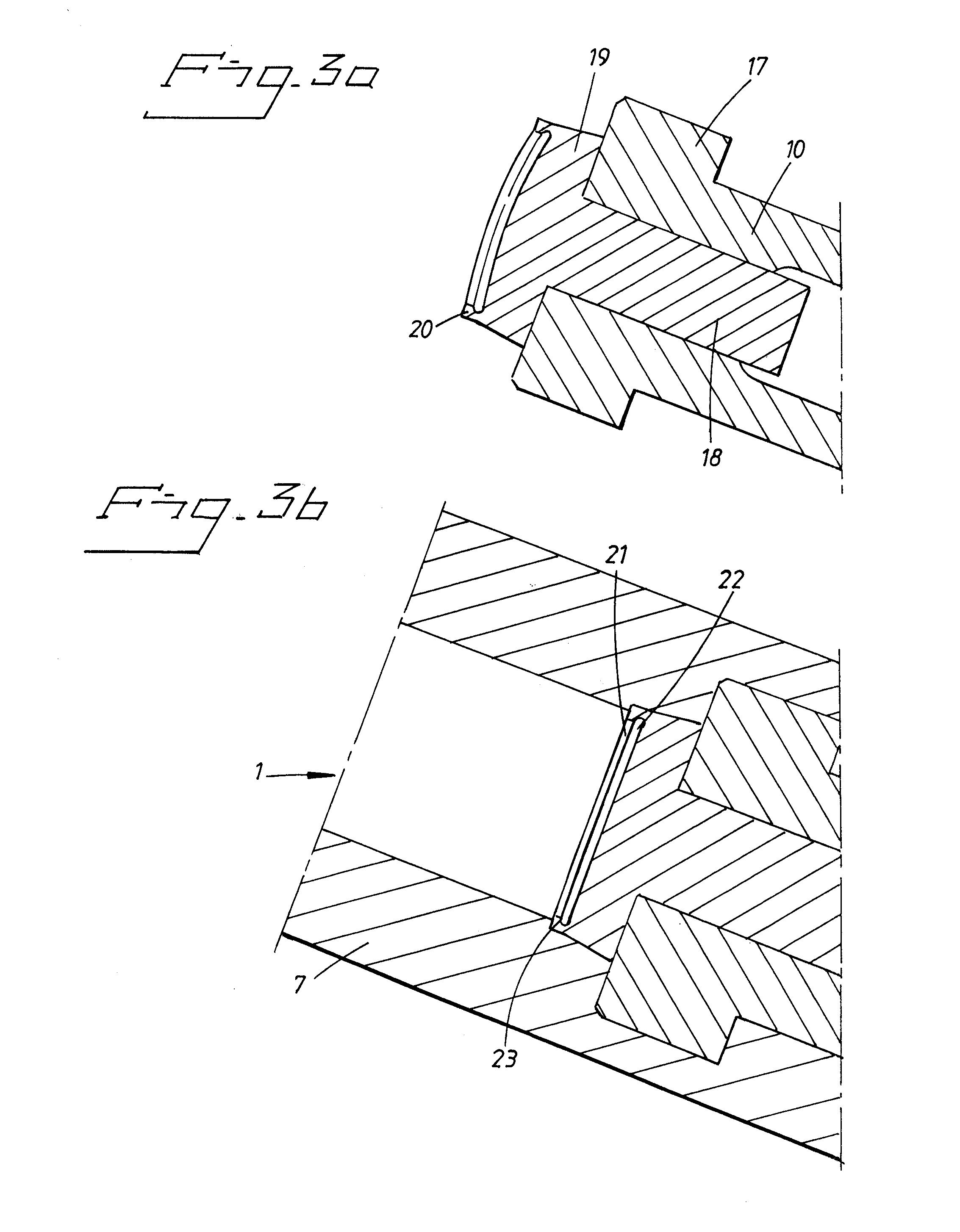 Shell designed for securing in a mortar and mortar designed for such a shell