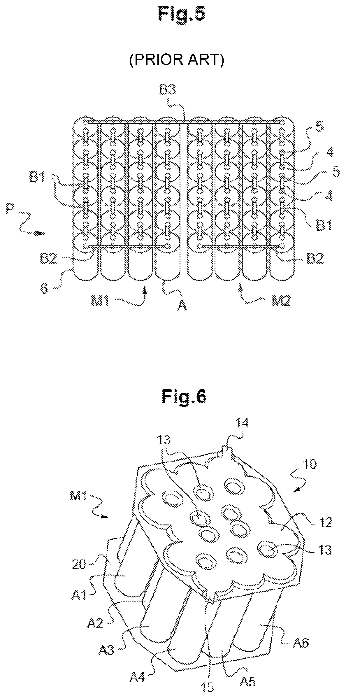 Busbar for a battery pack, intended to electrically connect at least one accumulator battery of the pack and to allow a heat transfer fluid to flow therein in order to optimally cool the accumulator battery and the pack, in particular in the case of thermal runaway