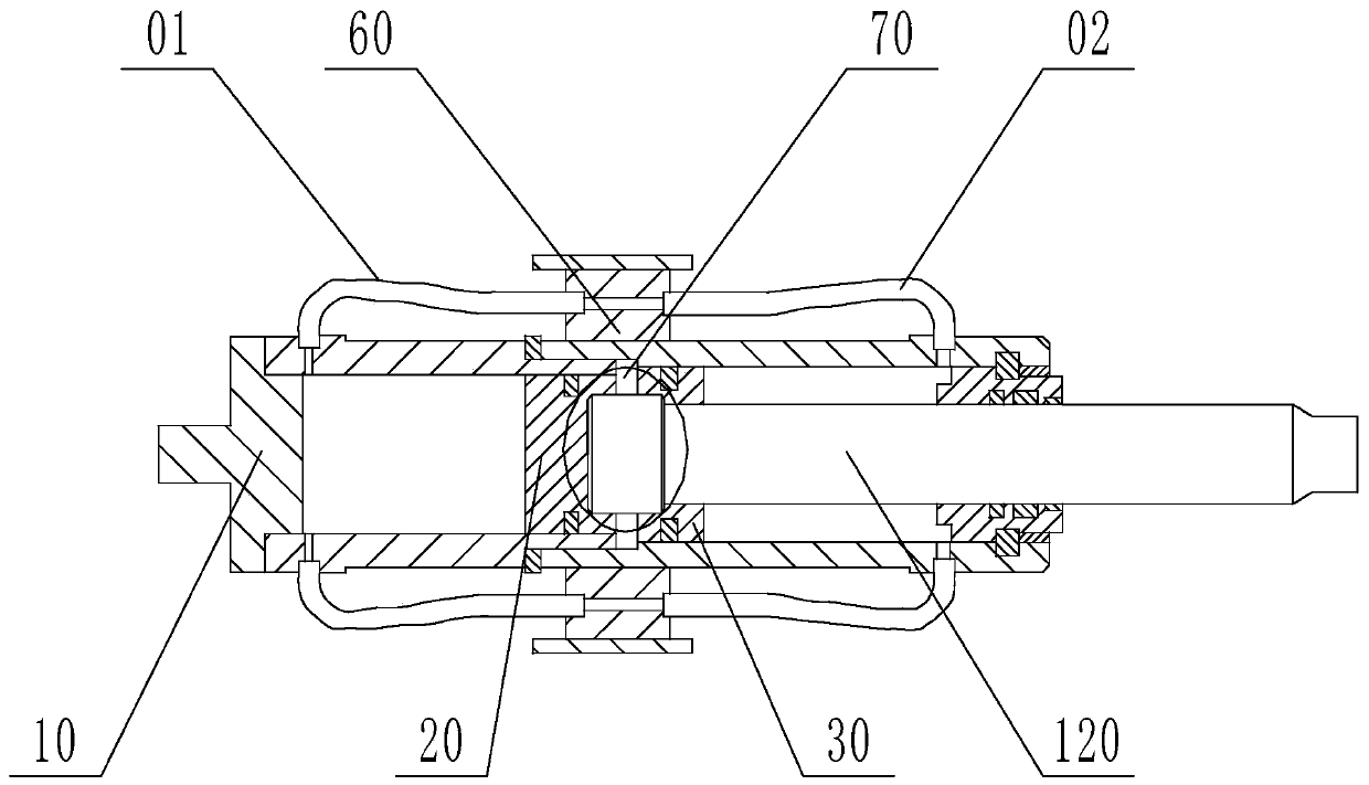 Centering oil cylinder with bidirectional buffering and crane