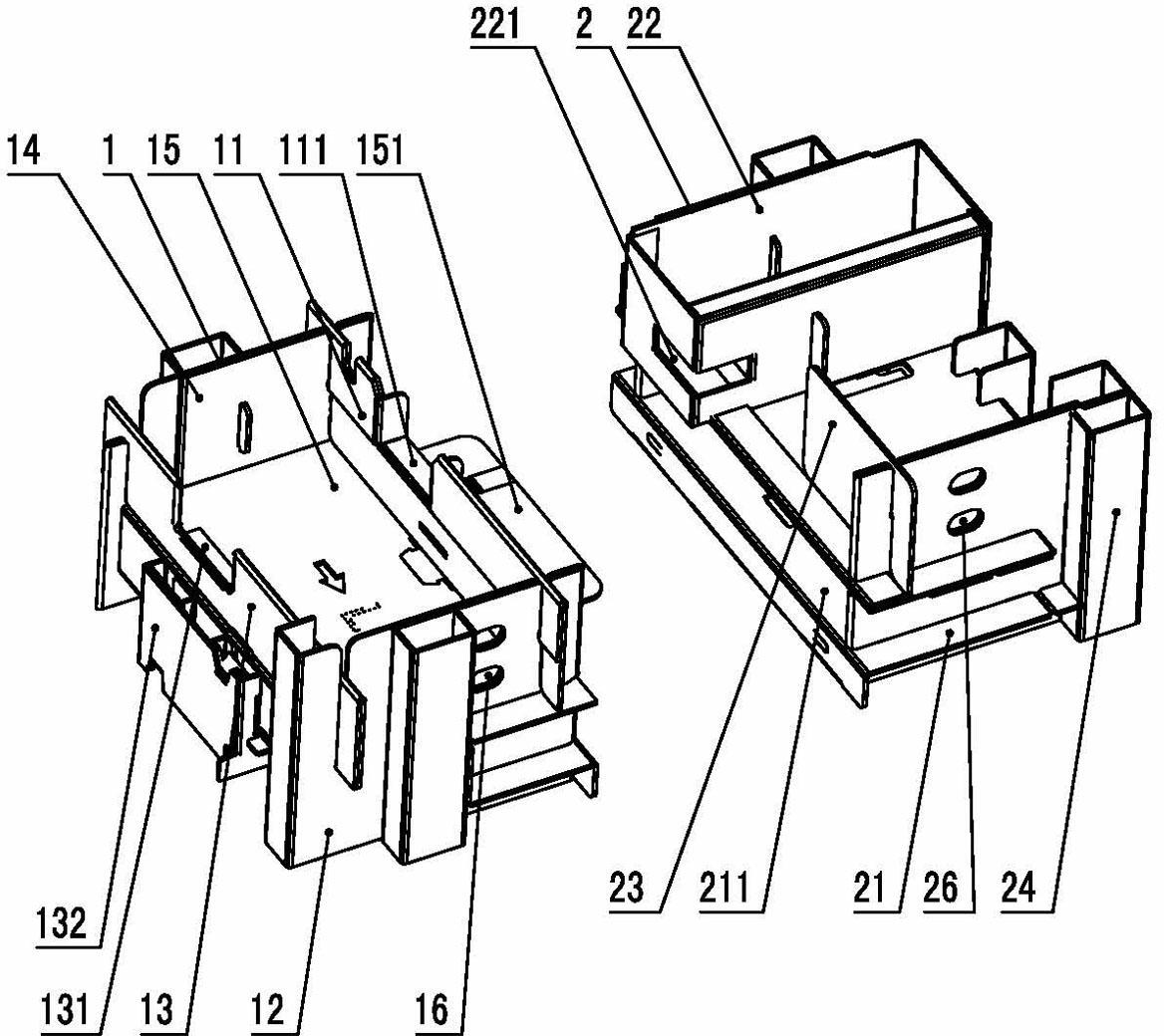 Paper inside liner of packing case and packing case with same