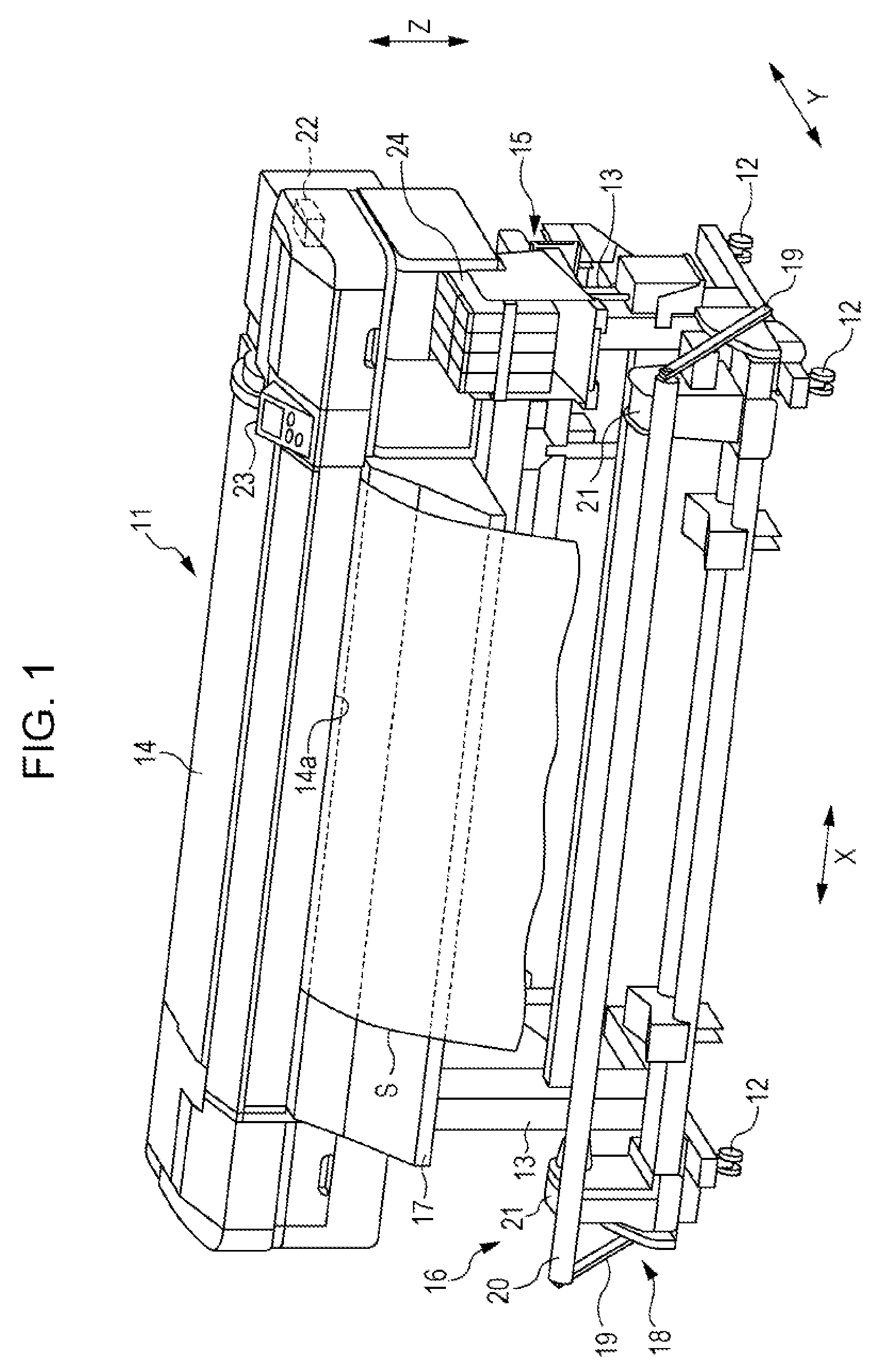 Transporting apparatus and recording apparatus