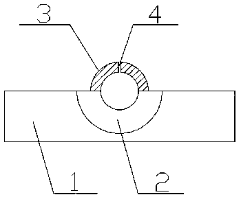 Simple auxiliary shelling device for bamboo shoots