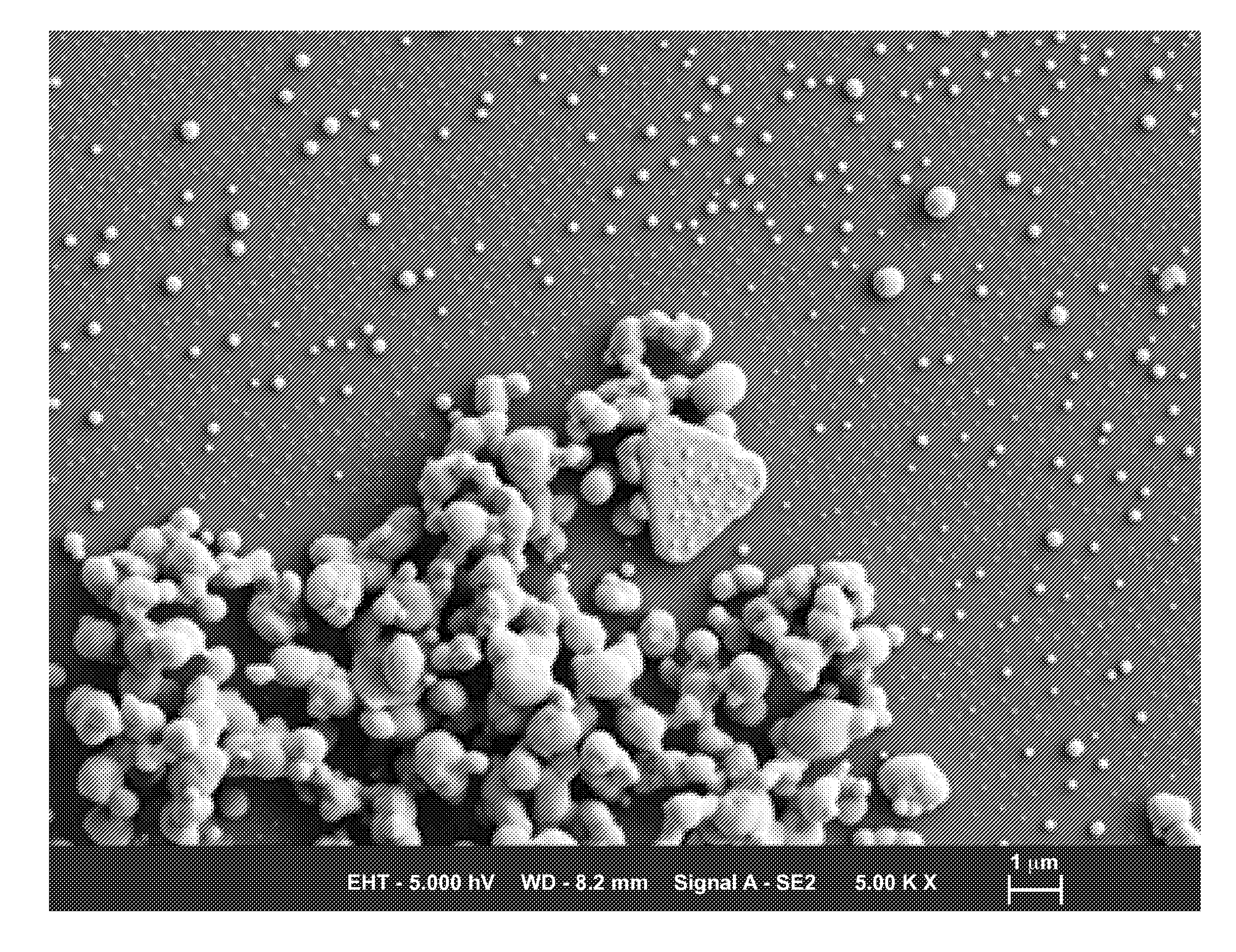 Antimicrobial glass articles and methods of making and using same