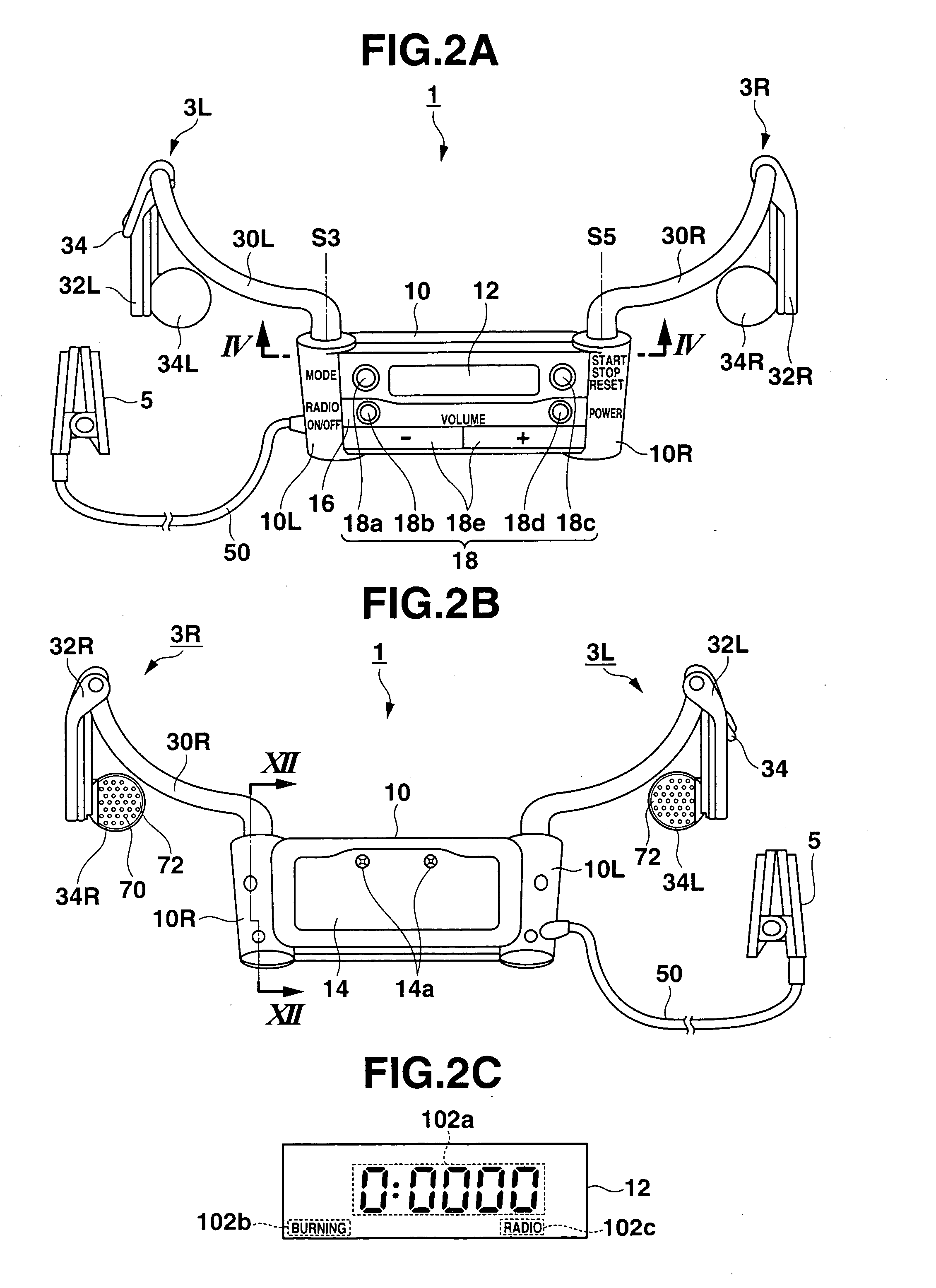 Ear-attaching type electronic device and biological information measuring method in ear-attaching type electronic device