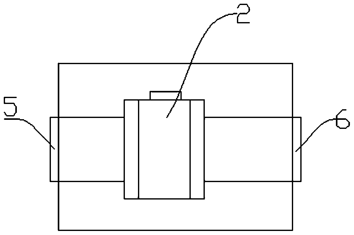 Oil draining valve of transformer, and transformer