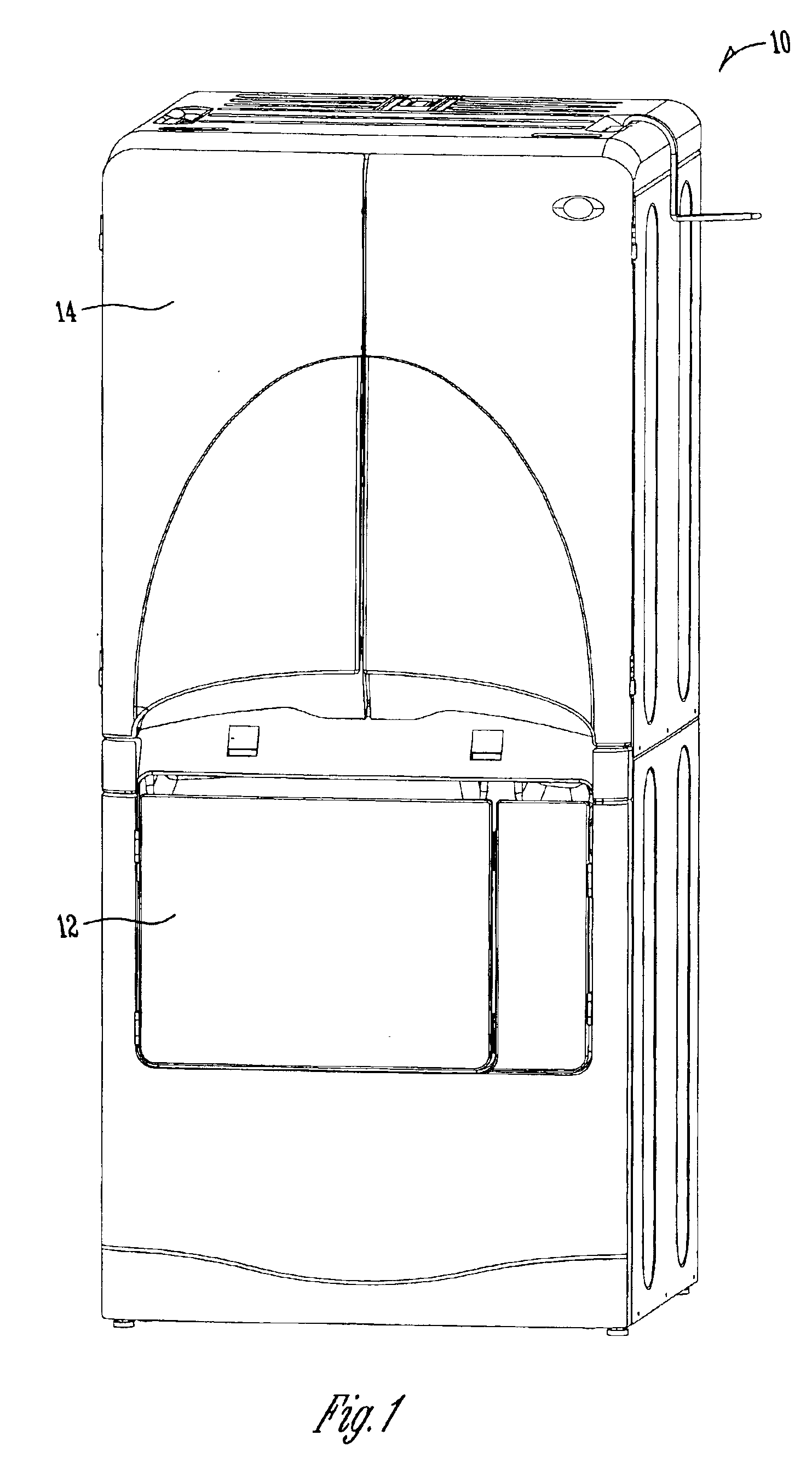 Clothes drying cabinet with improved air distribution