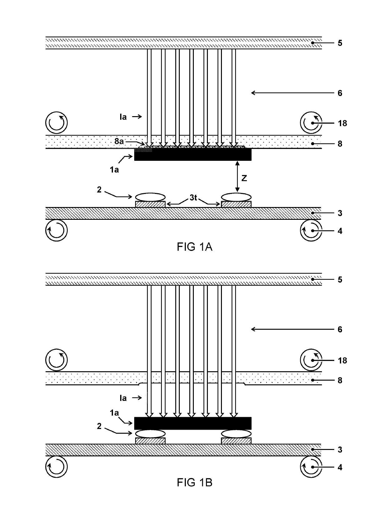 Apparatus and method for contactless transfer and soldering of chips using a flash lamp