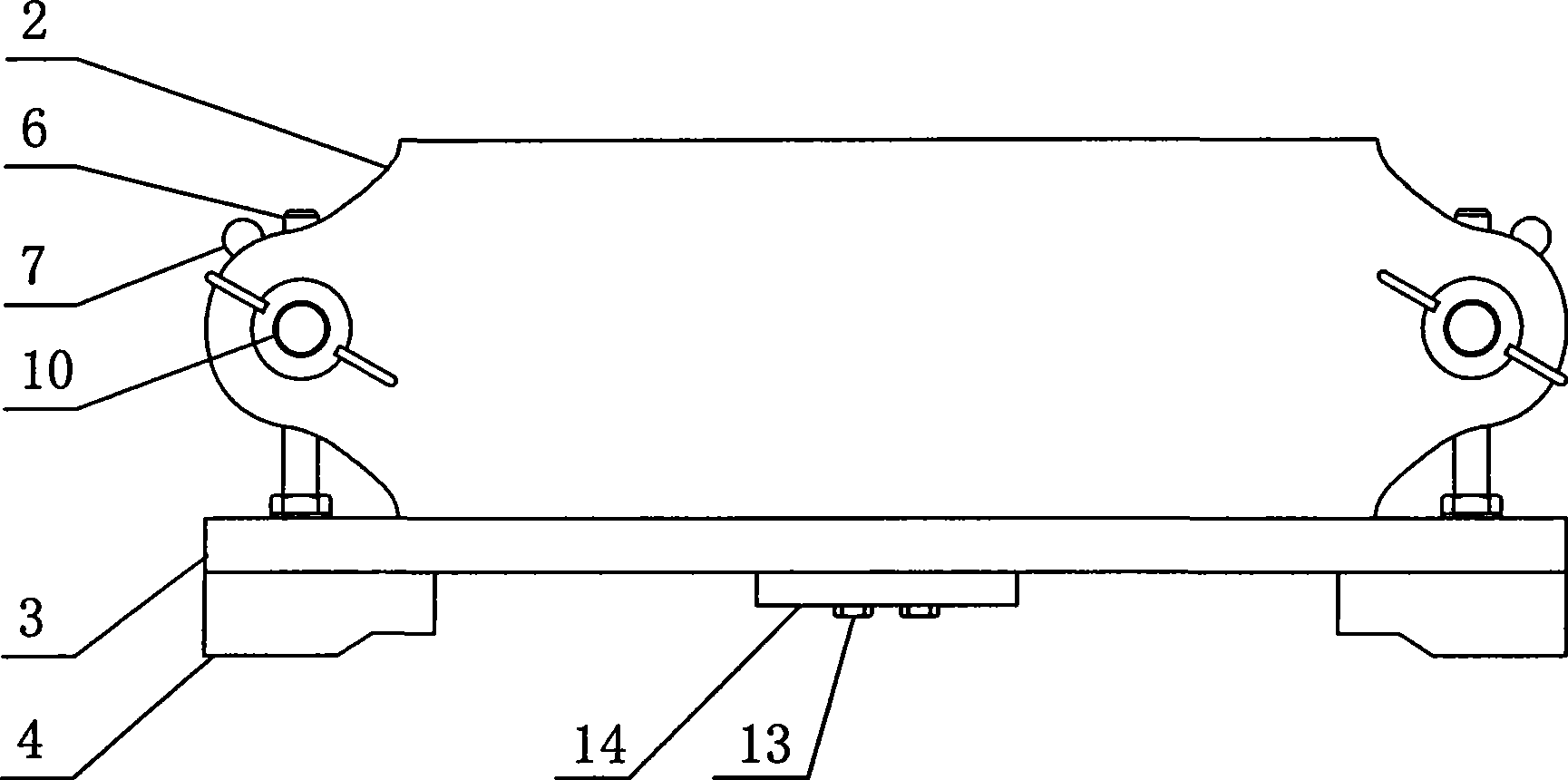 Mold for crack-containing bolting test